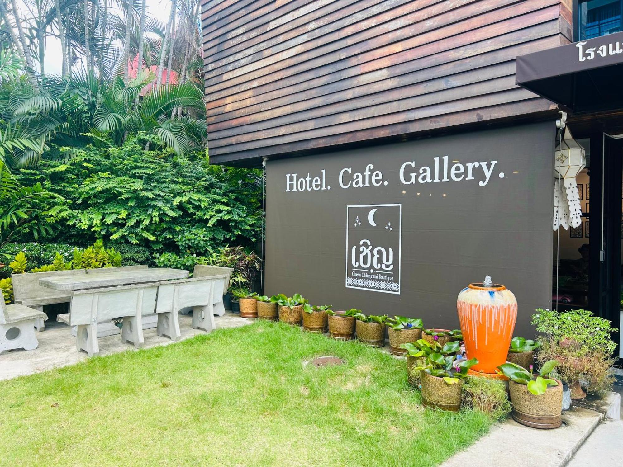 Chern Chiangmai Boutique Hotel Csiangmaj Kültér fotó